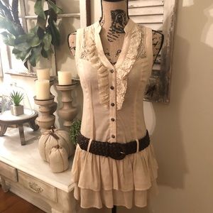 Woven sleeveless tunic beige size small NWT